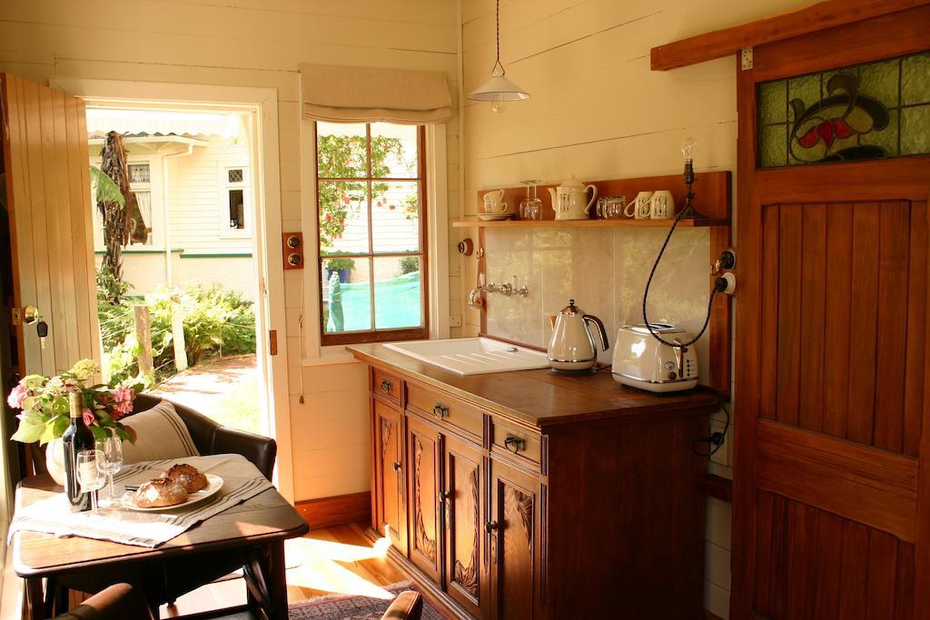 Bluff Hill Bed & Breakfast Napier Szoba fotó
